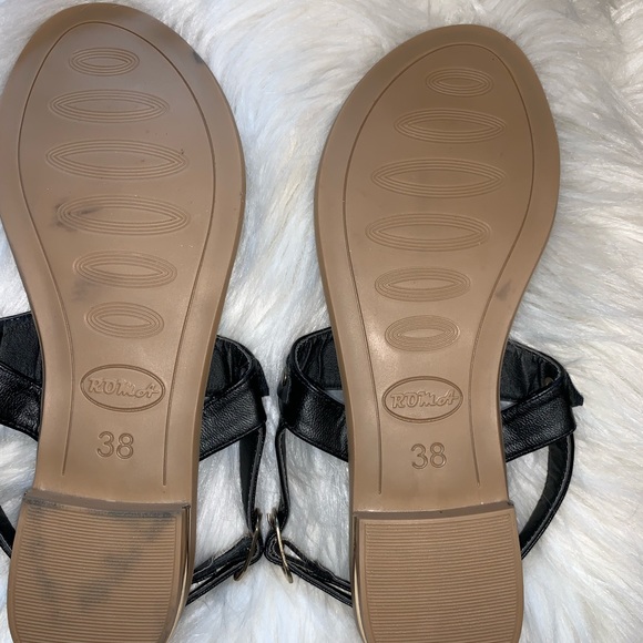 Black and gold sandals size 6.5 - Picture 5 of 8